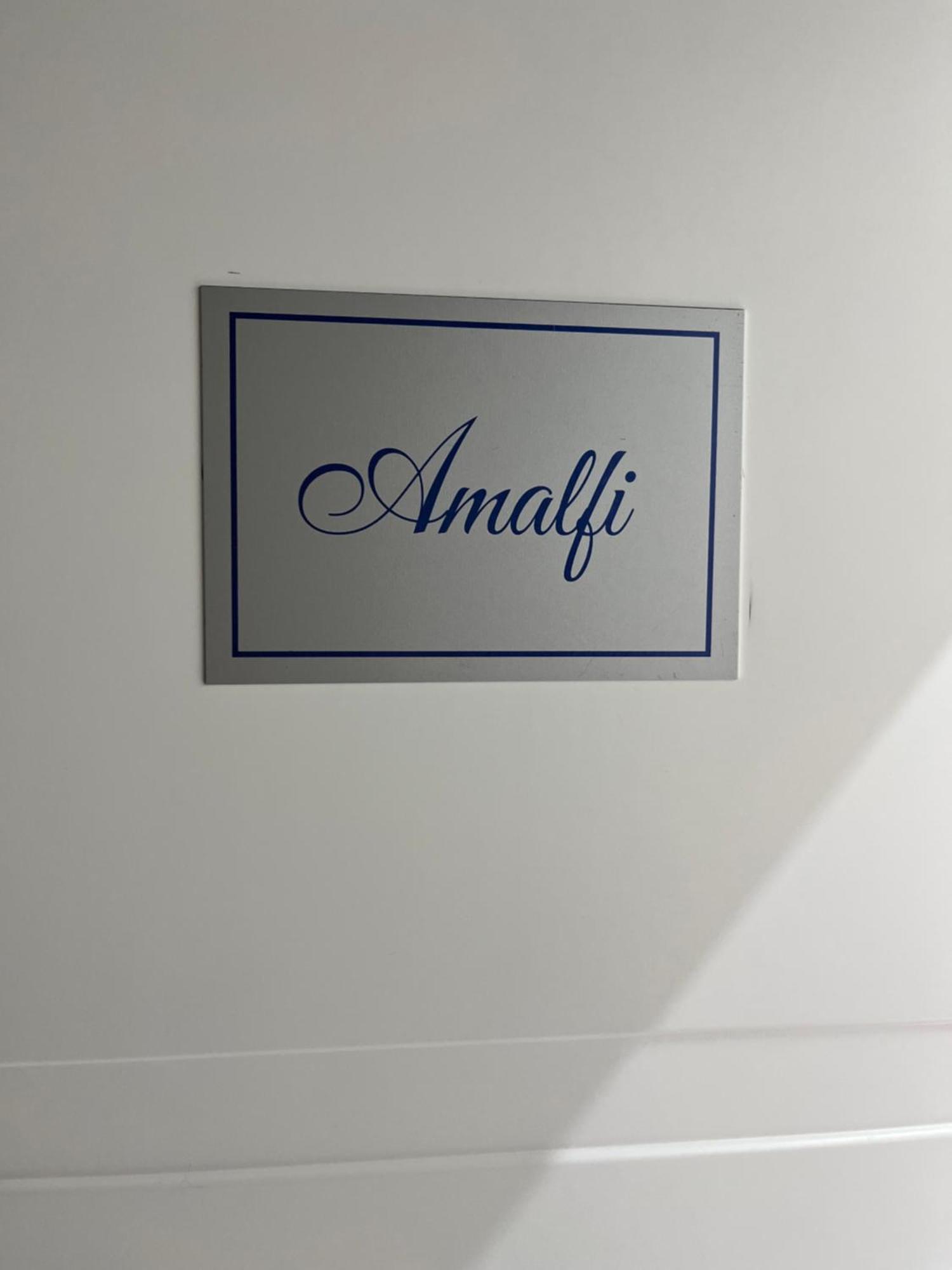 Blu 19 Hotel Napoli Bagian luar foto